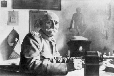 Kong Peter I af Serbien, juli 1914 af Unbekannt