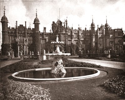 Knebworth House, Hertfordshire, 1894. af Unbekannt