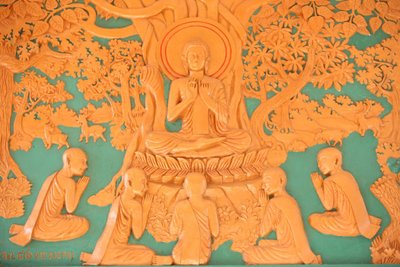 Buddhas liv. Buddha med sine 5 disciple i Benares Phnom Penh Cambodia af Unbekannt