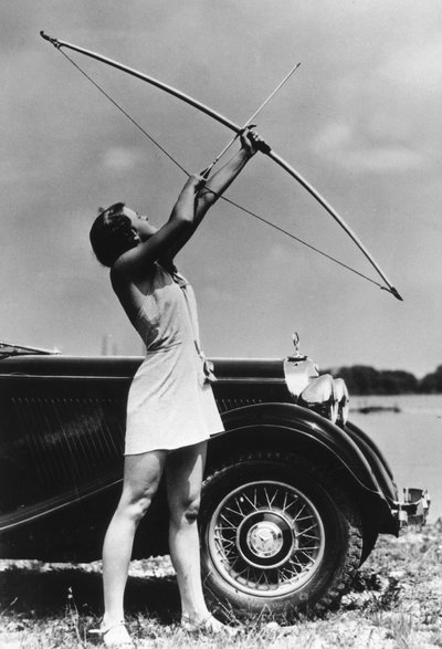 Mercedes-Benz, 1937 von Unbekannt