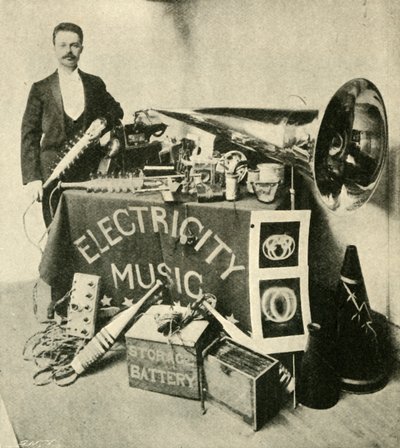 Mr. Patterson og hans apparat, 1900. af Unbekannt