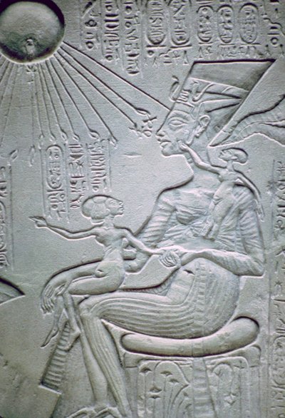 Nefertiti og to af hendes døtre af Unbekannt
