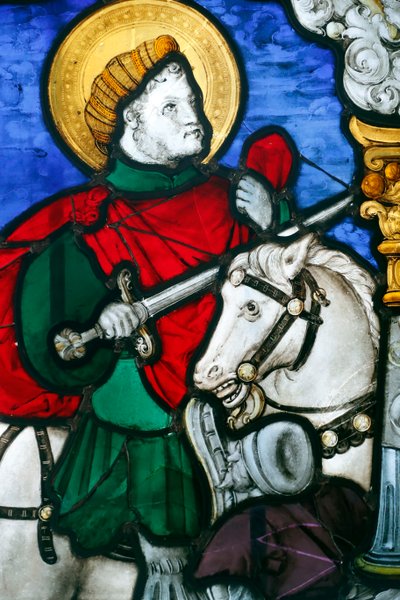 Museum Oeuvre Notre-Dame, Buntglasfenster mit der Barmherzigkeit des Heiligen Martin, Straßburg, Frankreich (Foto) von Unbekannt