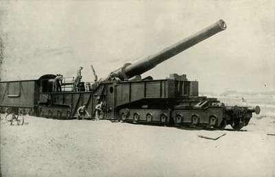En af Monster British Guns, 1919. af Unbekannt