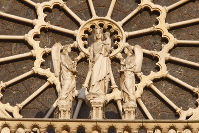 Paris Notre Dame katedral vestfløj: Jomfru og barn og engle, Paris, Frankrig af Unbekannt