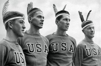 En del af den amerikanske guldmedaljevindende roning otte, OL i Berlin, 1936 af Unbekannt