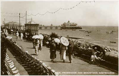 Mole, promenade og tribune, Eastbourne, Sussex, c1920