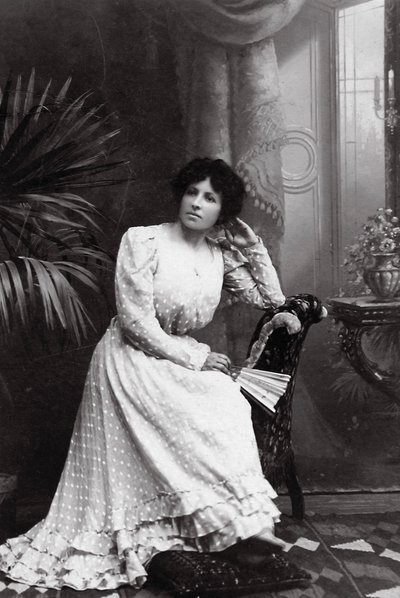 Portræt af Antonina Dronk, c1900-c1908 af Unbekannt