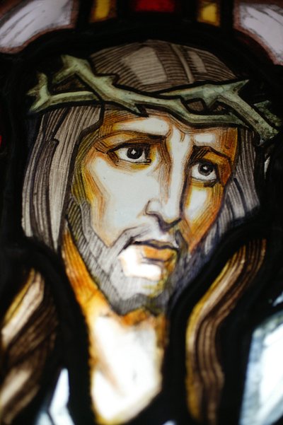 Portræt af Jesus. Glasmosaik vindue. Saint Blaise Kirke Vichy Frankrig af Unbekannt
