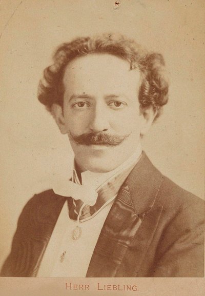 Portræt af pianist og komponist Georg Liebling 1865-1946, ca. 1900 af Unbekannt