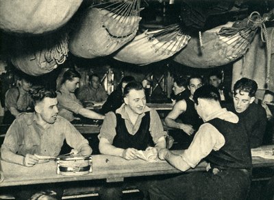Royal Marines på deres messedæk om bord på et skib, Anden Verdenskrig, c1939-c1943 1944. af Unbekannt