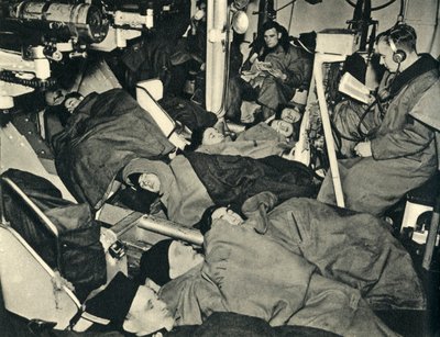 Royal Marines sover i våbenhuset på et krigsskib, Anden Verdenskrig, c1939-c1943 1944. af Unbekannt