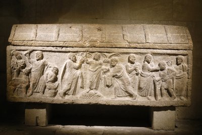 Saint Victor kloster, Marseille. Sarkofag, der indeholder relikvier af en kristen kvinde. Frankrig af Unbekannt