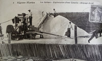 Saltworks, Camargue, Aigues-Mortes, Provence, Frankrig (s/h foto) af Unbekannt