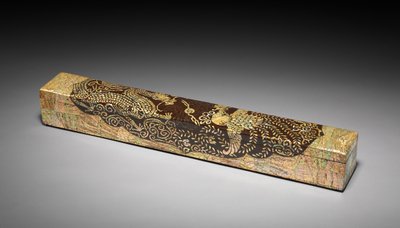 Scroll Box med Dragon and Phoenix Design, 1700-1800-tallet. af Unbekannt