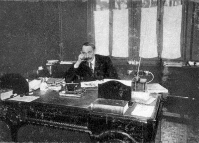 Serge Voronoff, russisk-født fransk kirurg, 1923 af Unbekannt