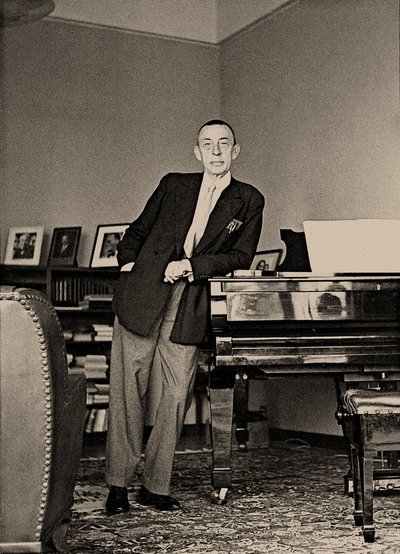 Sergei Rachmaninoff ved Villa Senar, 1939. af Unbekannt