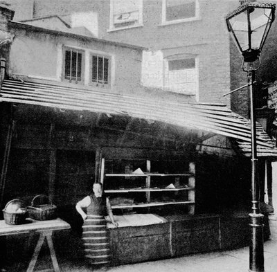 Butik og solenergi, Clare Market, London, siden revet ned, 1895 1904 af Unbekannt