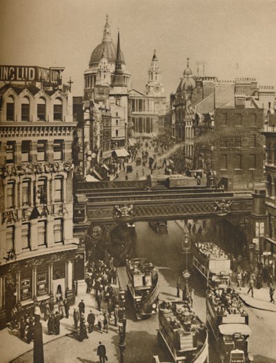 Spire of St. Martins Ludgate Silhouetted Against The Bulk of St. Pauls, c1935. af Unbekannt