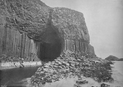 Staffa - Fingals-hulen, 1895 af Unbekannt