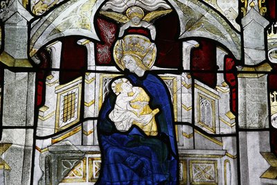 Glasmaleri på Collegiale Notre-Dame des Marais: Jomfru og barn Villefranche-sur-Saone Frankrig af Unbekannt