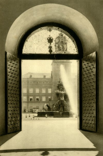 Carillon Tower and Residence Fountain, Salzburg, Østrig, c1935. af Unbekannt