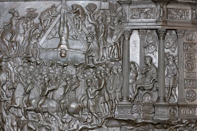 Sankt Peters korsfæstelse - Detalje af en portal - Forreste indgangsdør til Peterskirken, Roma, Italien af Unbekannt