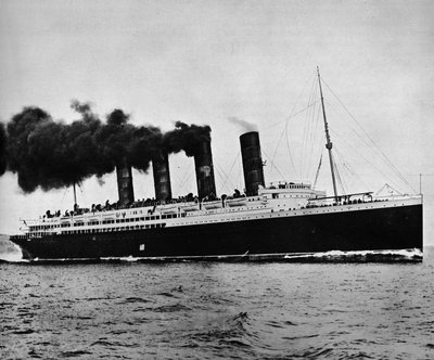 Lusitania i fuld fart, 1915 af Unbekannt