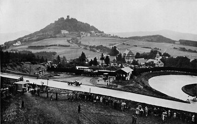 Nürburg-ringen, Eifel-bjergene, Tyskland, 1937 af Unbekannt