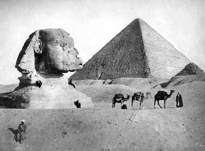 Sfinksen og pyramiden i Giza, Egypten, c1882 af Unbekannt