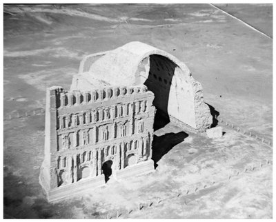 Taq-i Kisra fra luften, Ctesiphon, Irak, 1926 af Unbekannt