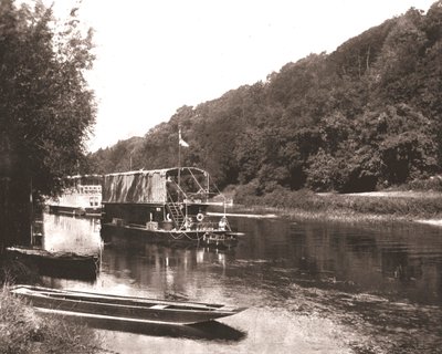 Themsen under Cliveden Wood, Berkshire, 1894. af Unbekannt