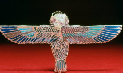Bagsiden af en guldvinget ba-amulet, ptolemæisk periode, Egypten, 4.-1. århundrede f.Kr. af Unbekannt