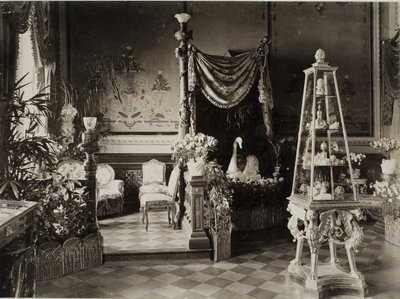 Udstillingen af den russiske kejserfamilies Fabergé-samling på Dervis Mansion i St. Pete af Unbekannt