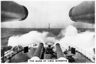 Kanonerne fra slagskibet HMS Warspite, 1937 af Unbekannt