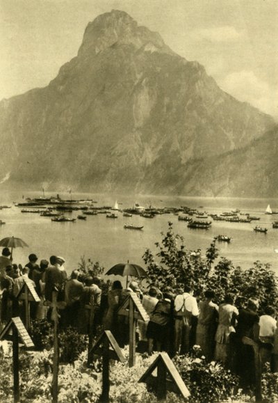 Traunstein og Traunsee, Øvre Østrig, c1935. af Unbekannt