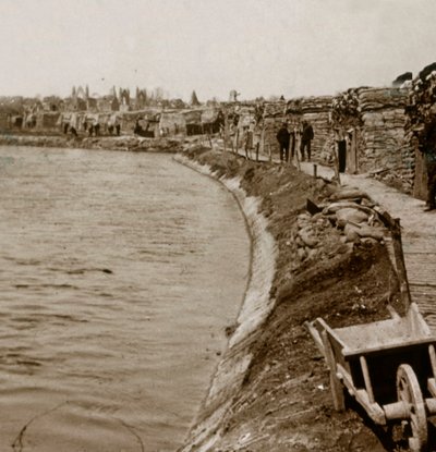 Skyttegrave ved Nieuwpoort, Flandern, Belgien, c1914-c1918 af Unbekannt