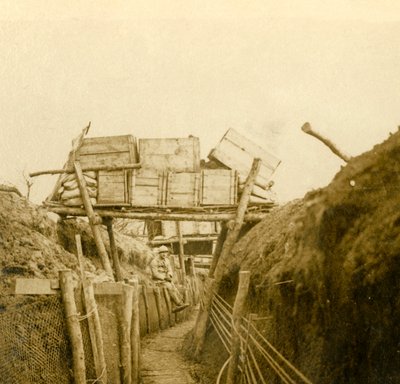 Skyttegrave nær Les Éparges, Nordfrankrig, c1914-c1918. af Unbekannt