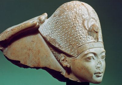 Tutankhamon iført den blå krone, 1300-tallet f.Kr af Unbekannt
