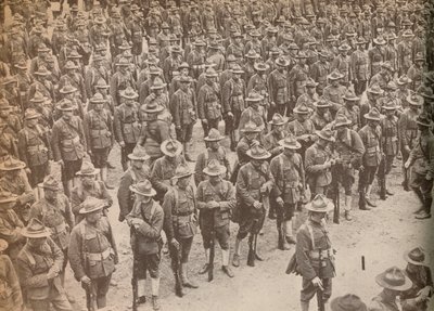 De amerikanske tropper i parade før deres march gennem London den 15. august 1917, da de var af Unbekannt