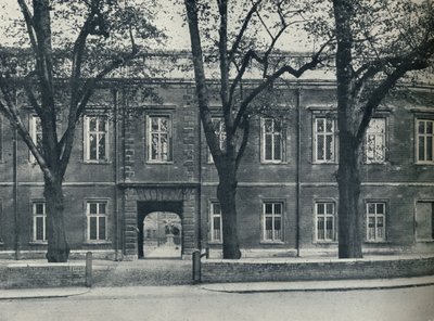 Upper School, Looking Through Into School Yard, 1926 af Unbekannt