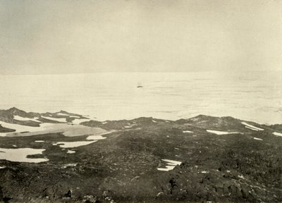 Udsigt fra High Hill...The Ship in Loose Pack, c1908, 1909. af Unbekannt
