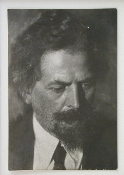 Victor Alexandrovich Vesnin 1882-1950 af Unbekannt