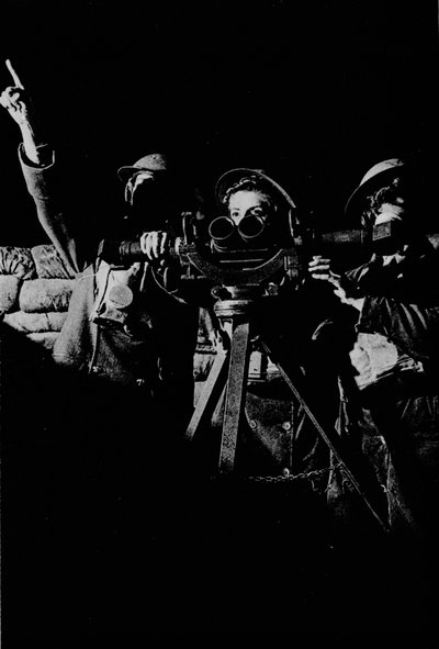 Kvinder på vagt på et luftværnsbatteri, 1943 af Unbekannt