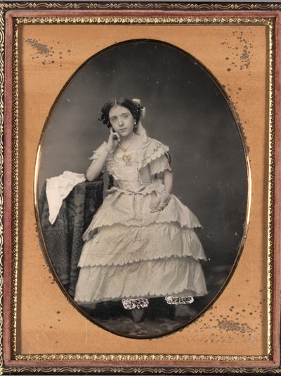 Ung kvinde i Bloomers, ca. 1855. af Unbekannt