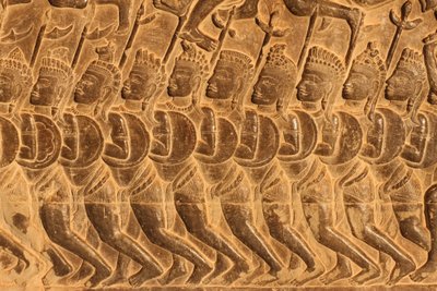 Angkor wat. Detalje af reliefskulptur fra slaget ved Kurukshetra Siem Reap Cambodia af Unbekannt