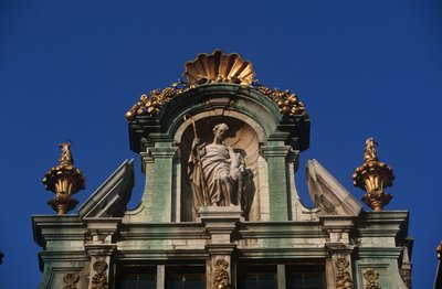 Belgien, Bruxelles, Grand Place, arkitektoniske detaljer af Benjamin Baud