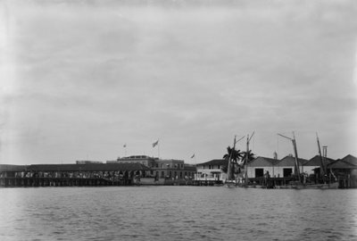 Bådlanding (s/h foto) af Unbekannt