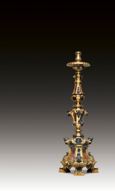 Lysestage med amormasker og buster på rullefod, Rom, ca. 1700 af Unbekannt