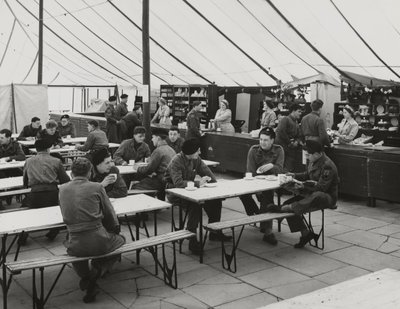 Kantinetelt, Weybourne Summer Camp, april 1954 (s/h-foto) af Unbekannt